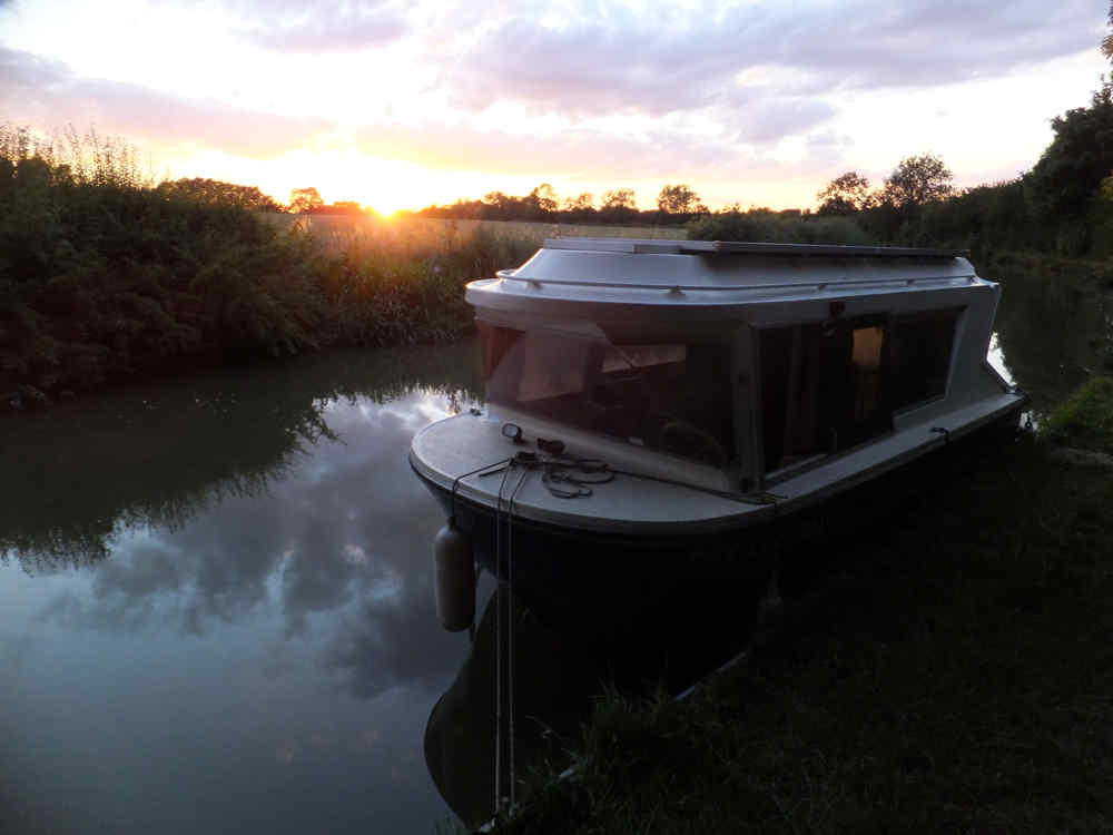 Sunset on the Oxford Canal